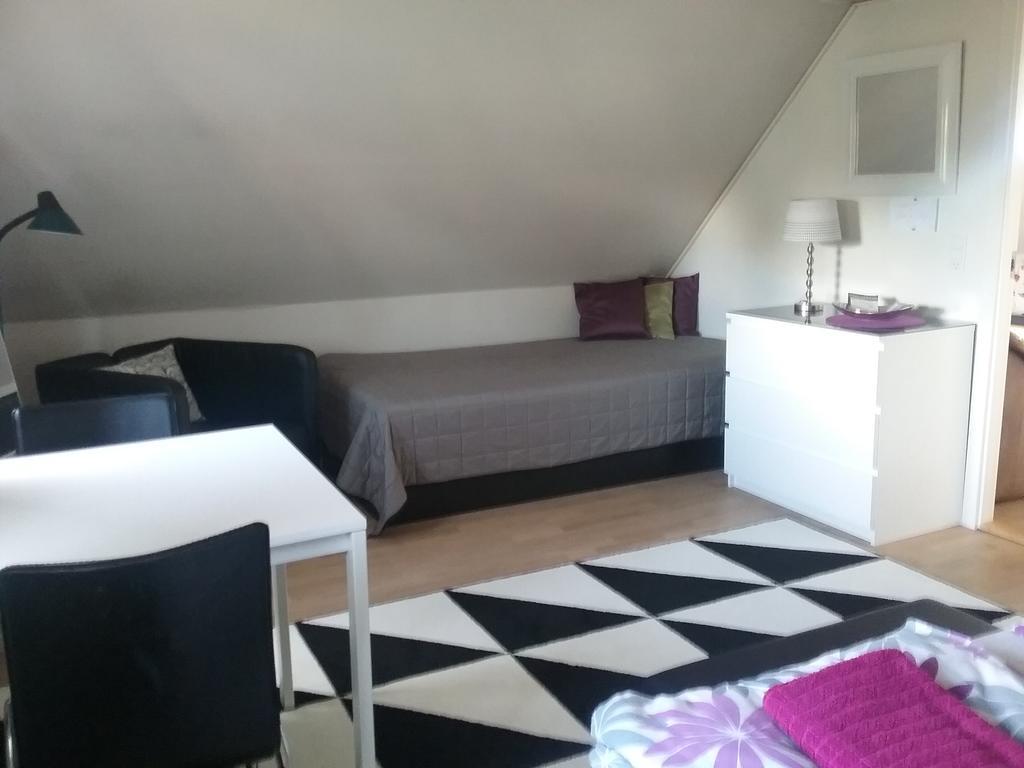 Svalegaarden Guesthouse Særslev Dış mekan fotoğraf