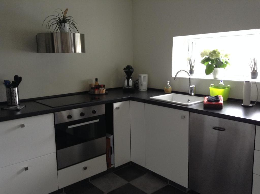 Svalegaarden Guesthouse Særslev Dış mekan fotoğraf